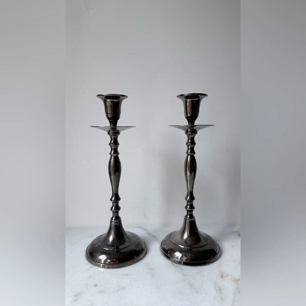 Elegant Silver Candlestick Holders set of 2. 9.5” high